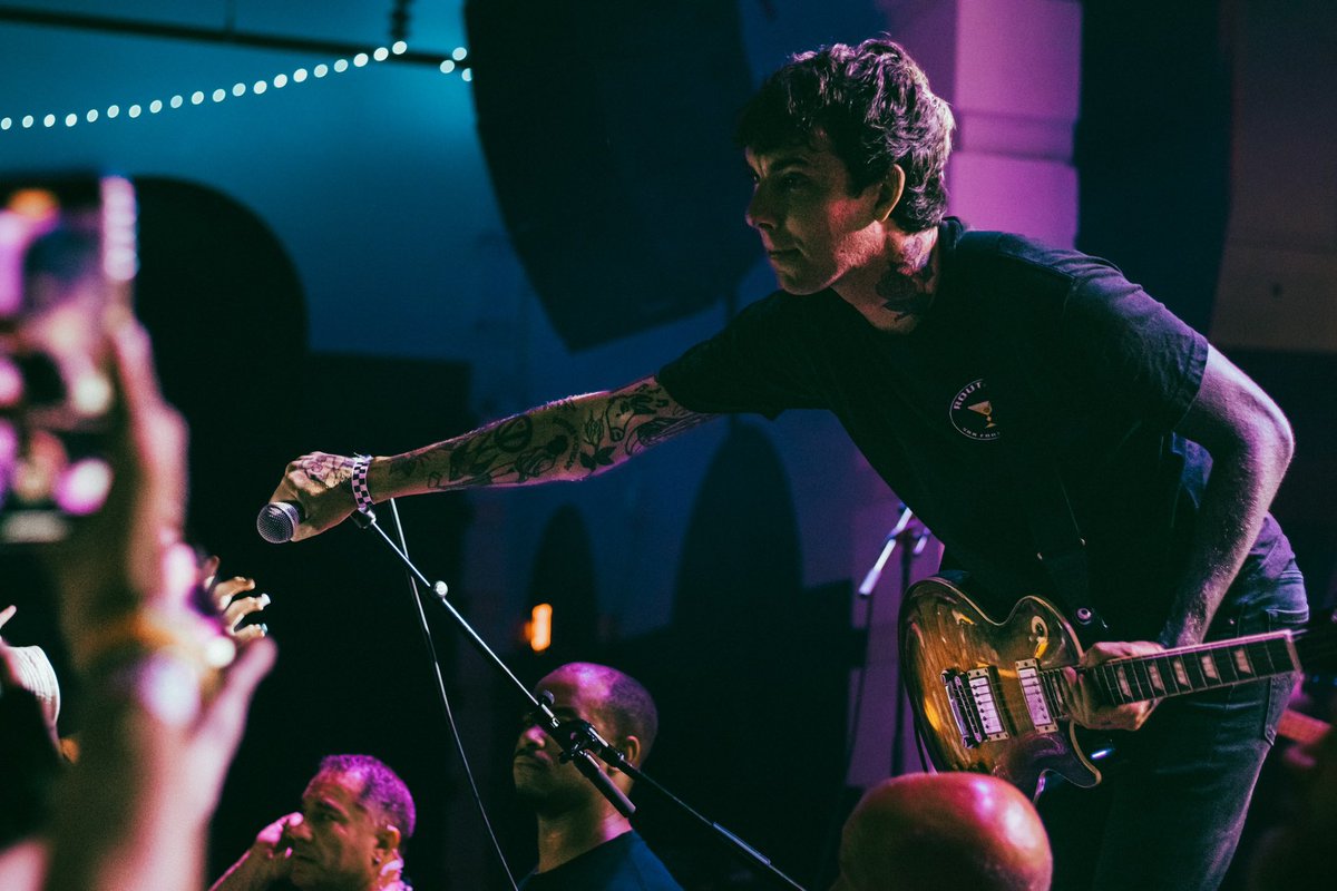 Kateri_Jade's tweet photo. @JoyceManor in Harrisburg tonight!

📷Canon M6 mark ii https://t.co/NuBNJ4WeKu