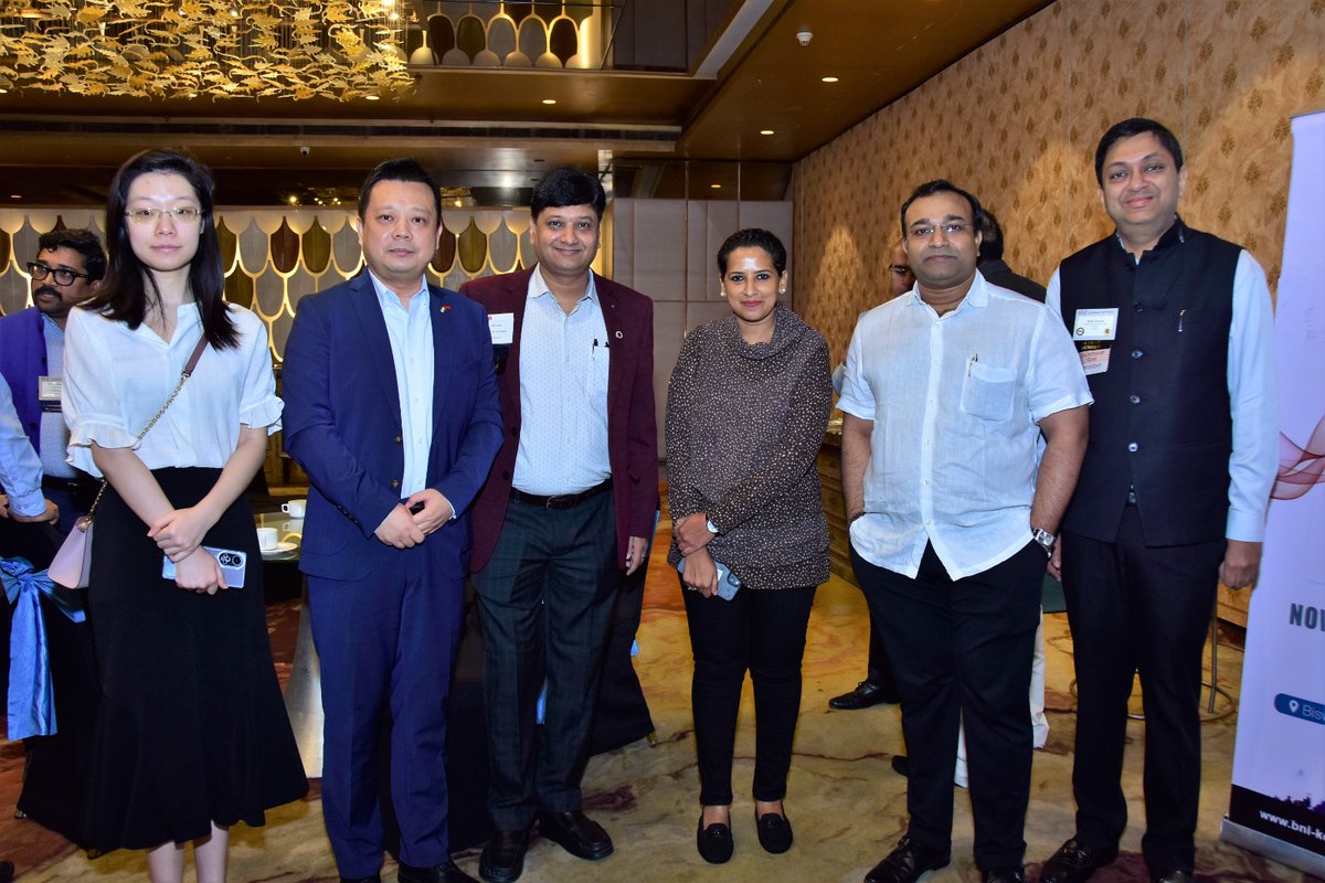 𝐁𝐥𝐚𝐬𝐭𝐢𝐧𝐠 𝐁𝐮𝐬𝐢𝐧𝐞𝐬𝐬 𝐏𝐫𝐞𝐬𝐞𝐧𝐭𝐚𝐭𝐢𝐨𝐧 𝐨𝐟 𝐋𝐚𝐮𝐧𝐜𝐡𝐞𝐫𝐳 𝐛𝐲 𝐅𝐨𝐮𝐧𝐝𝐞𝐫 𝐌𝐫 𝐑𝐚𝐣𝐢𝐯 𝐋𝐨𝐝𝐡𝐚 𝐚𝐭 𝐁𝐍𝐈 ( 𝐏𝐫𝐮𝐝𝐞𝐧𝐭 ) 𝐂𝐡𝐚𝐩𝐭𝐞𝐫 𝐦𝐞𝐞𝐭𝐢𝐧𝐠. 
#BNI #business #connection #ChineseConsulate #prudent