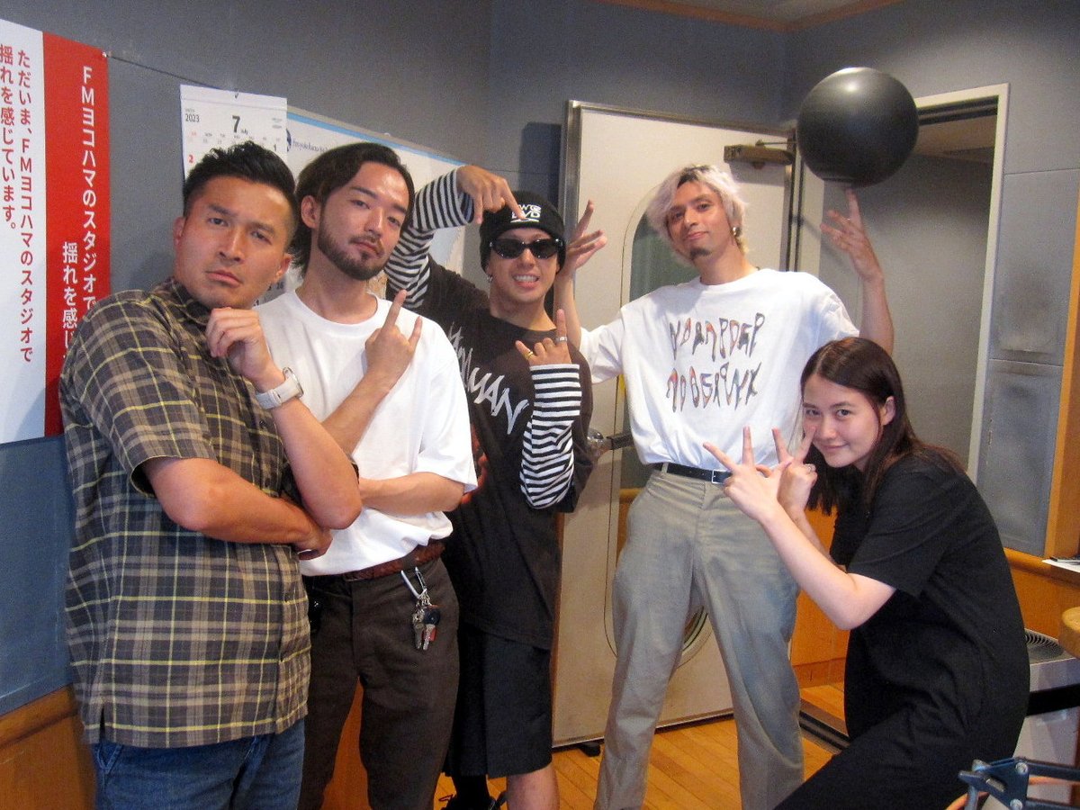 kr_staff's tweet image. 🎤#キスライ PICK UP🏃‍♂️

#CONDENSE から
#ZiNEZ くん、ラッパー #SHUN さん、
ギタリスト #TKYK さんをお招きしました～

8/23 O-EAST で #初音ミク とコラボ🎶

テックダンスフュージョンなステージ
見るべし🧐

#radiko タイムフリー⤵️
radiko.jp/share/?sid=YFM…

@CondenseB3
#FMヨコハマ #bn847
