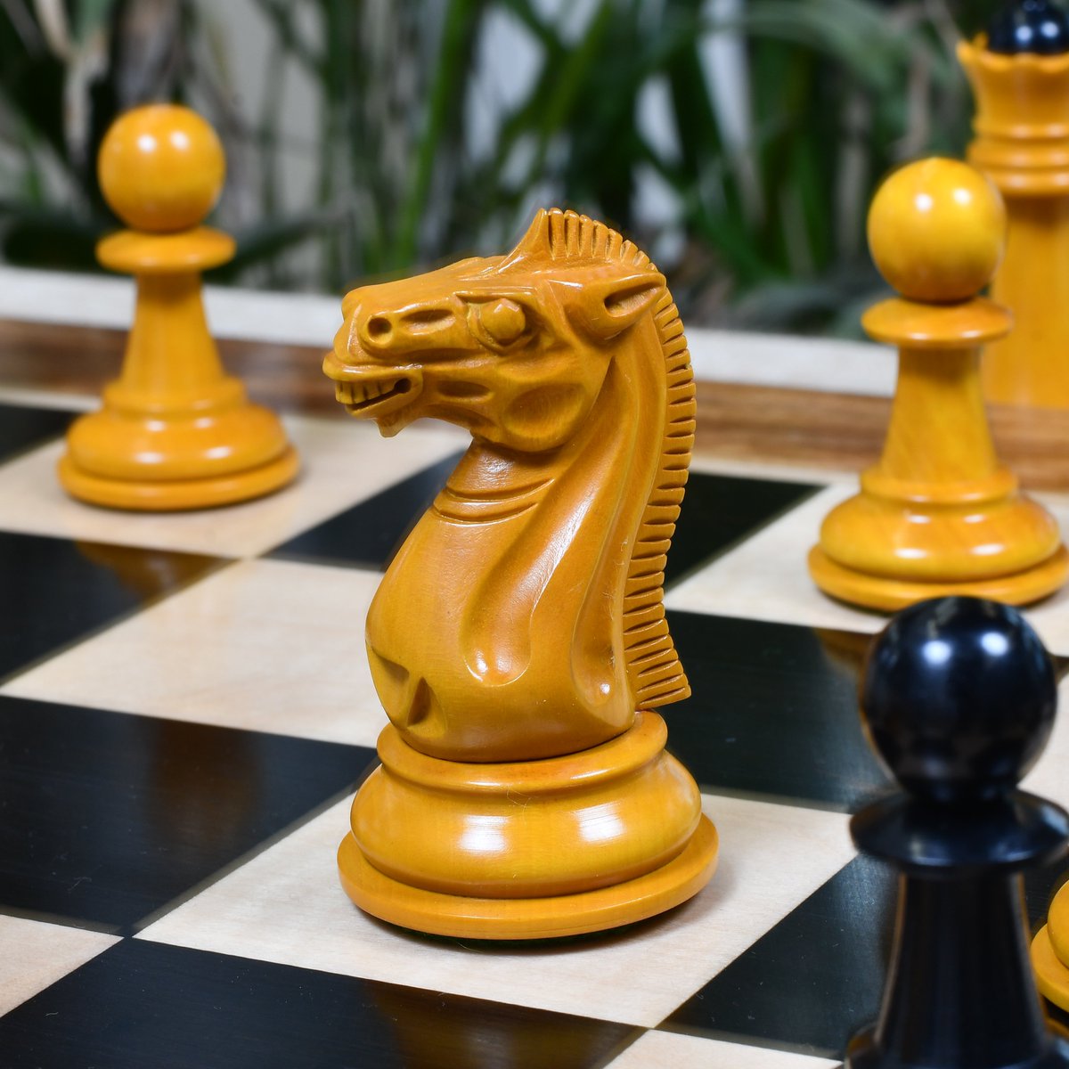 chessbazaar's tweet image. 1940 Soviet Club Chess Set in Antiqued Boxwood.

Shop now: chessbazaar.com/reproduced-194…

#chess #chessgame #chesslovers #chessbazaar #antique #chesssets #chessplayer #chessmaster #grandmaster #playchess