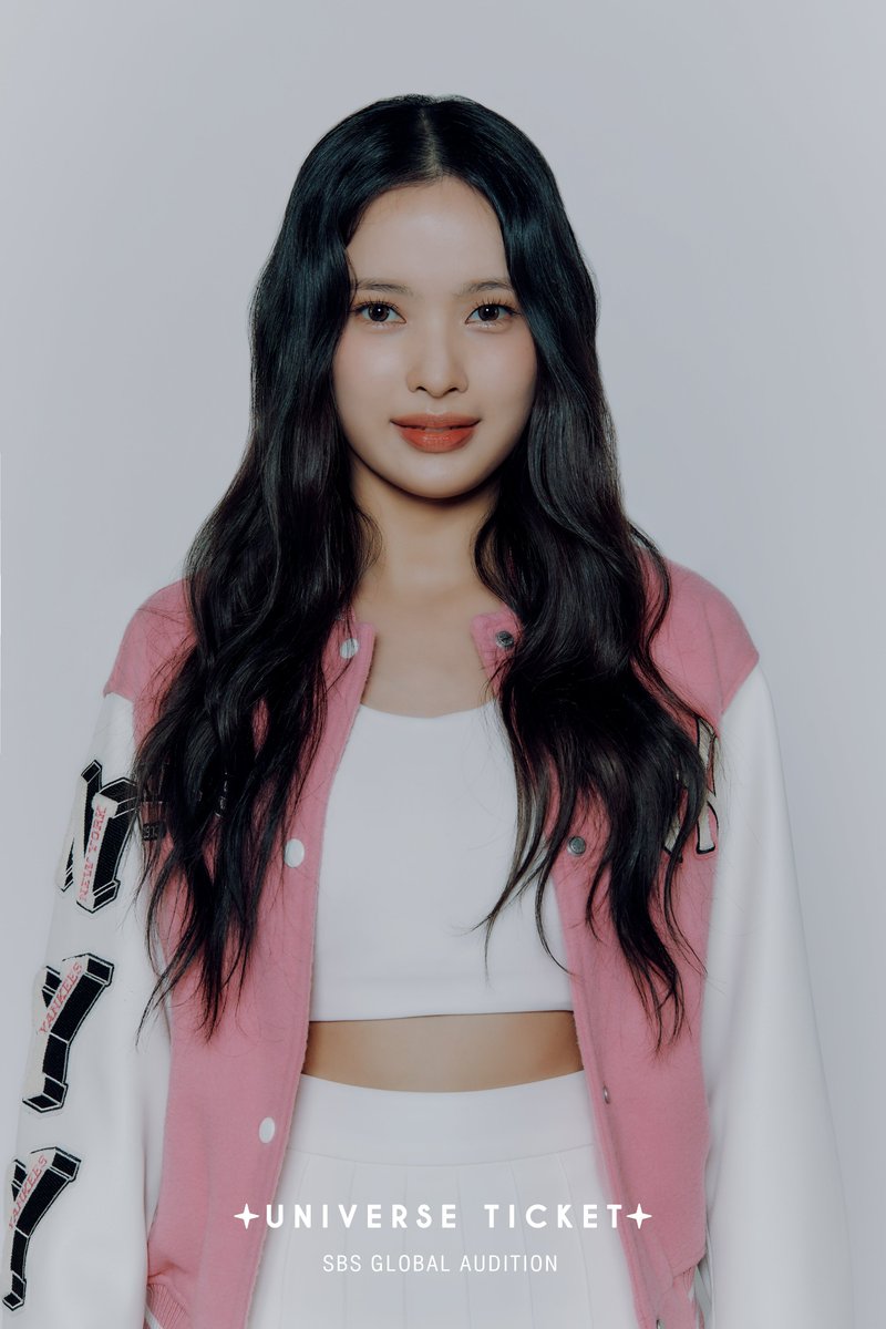 unvs_league's tweet photo. Check out the girls' Profiles✔

✨#리엘 #RIEL✨

✏Country : 미얀마
✏MBTI : ESFP
✏A word of resolution : 
데뷔를 향해 열심히 달려가겠습니다! <유니버스 티켓>도 나도 대박나자!

#유니버스티켓 #universeticket
#SBS #fnfentertainment https://t.co/VOutUQu1sq