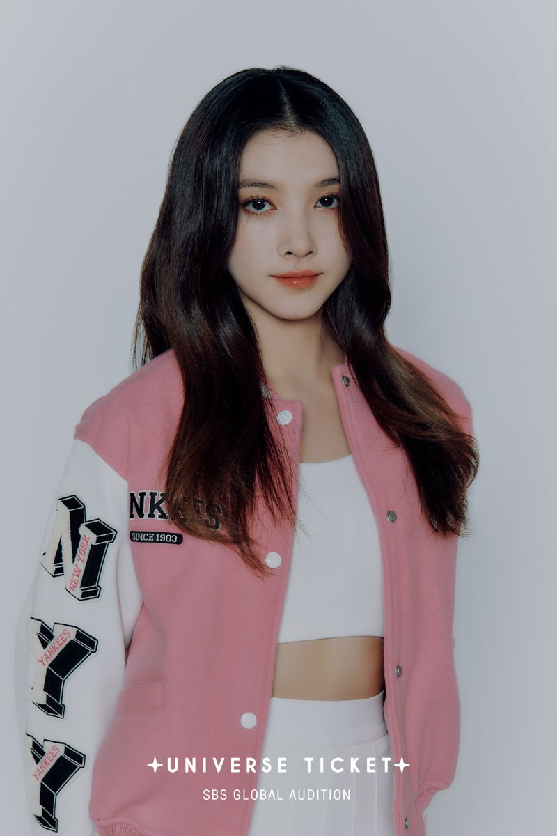 unvs_league's tweet photo. Check out the girls' Profiles✔

✨#메이 #MAY✨

✏Country : 태국
✏MBTI : INFP
✏A word of resolution : 
노래! 자신있습니다! <유니버스 티켓>의 메인보컬을 차지하겠습니다!

#유니버스티켓 #universeticket
#SBS #fnfentertainment https://t.co/E2wcZkZ3eG