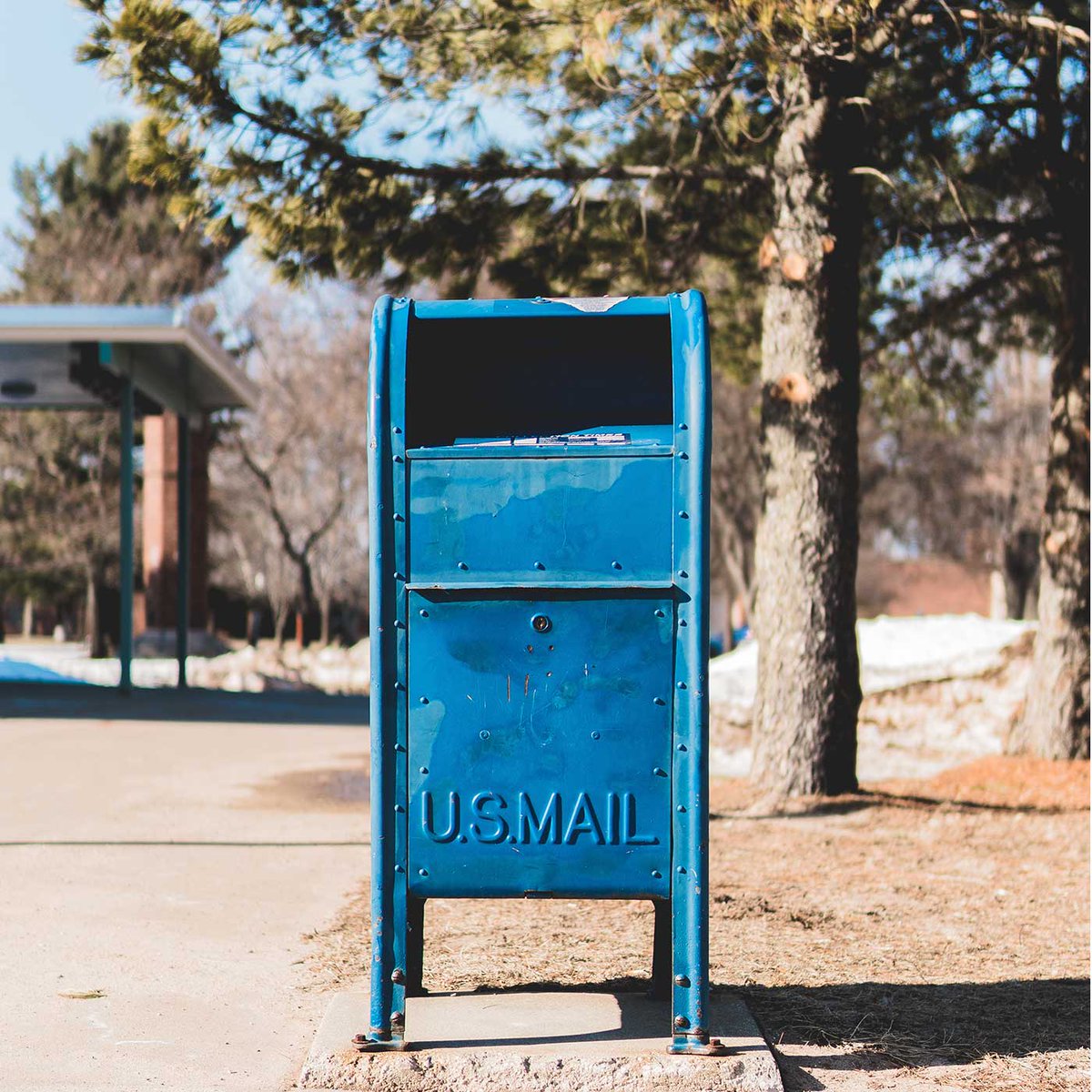 Snail Mail:  A Lost Art livelaughrowe.com/snail-mail-a-l… via <a href="/livelaughrowe/">Kelly Rowe</a>