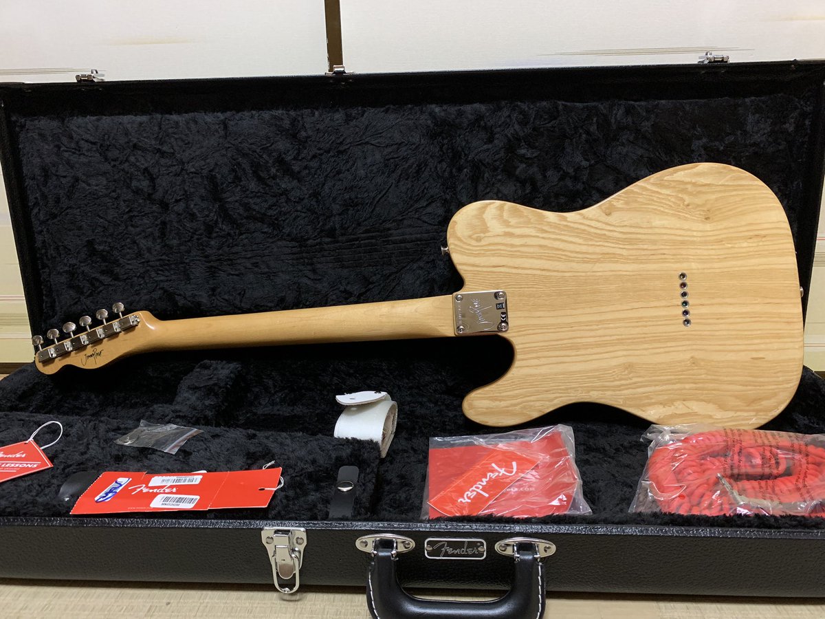 TOM16039221's tweet photo. 1⃣️7⃣️ Fender Jimmy Page Dragon Telecaster Rosewood Fingerboard Natural

#Fender #JimmyPage #Telecaster #Guitar #ギター #エレキギタ #电吉他 https://t.co/elbulgNzNT