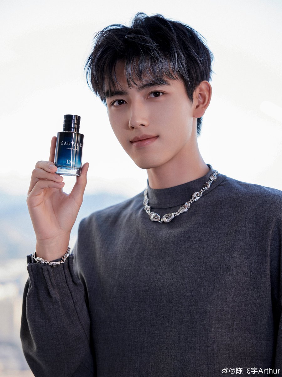 ForArthurChen's tweet photo. 🐟 230713

Chen Feiyu Weibo Update (1/2)

“Witnessing the harmonious blend of clothing and body at the 2023 Dior's Fall/Winter ready-to-wear Shenzhen show, feeling Dior's interpretation of contemporary modern style”

#ChenFeiyu #ArthurChen #陈飞宇 https://t.co/vgN85EFyPr