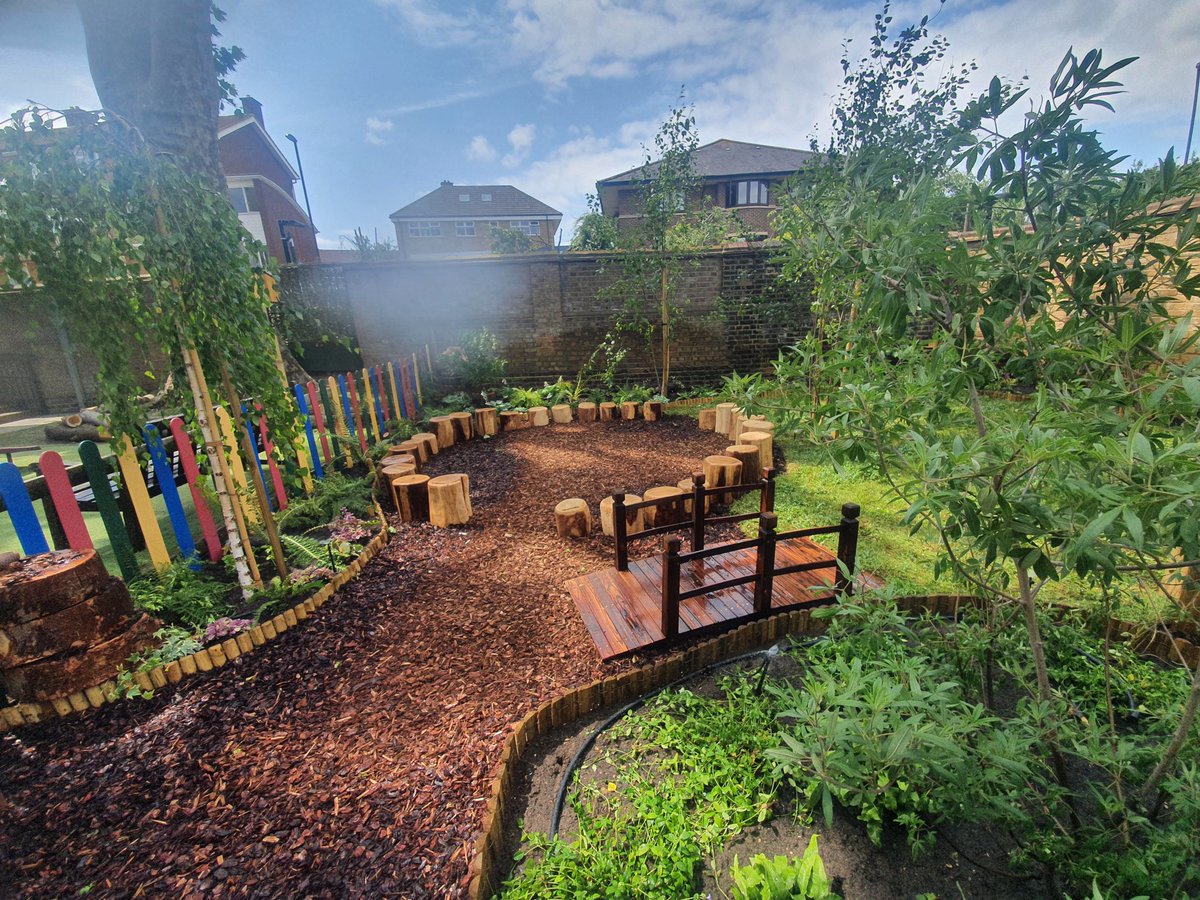 BlueLagoonGs's tweet image. We finished the Forest Garden on time and in budget! It was a joy and a pleasure working at @HaseltinePS and we can't wait to hear all about your #ForestSchool activities 🌳😊
#cleanerairforlondon #rewinding #sydenham
