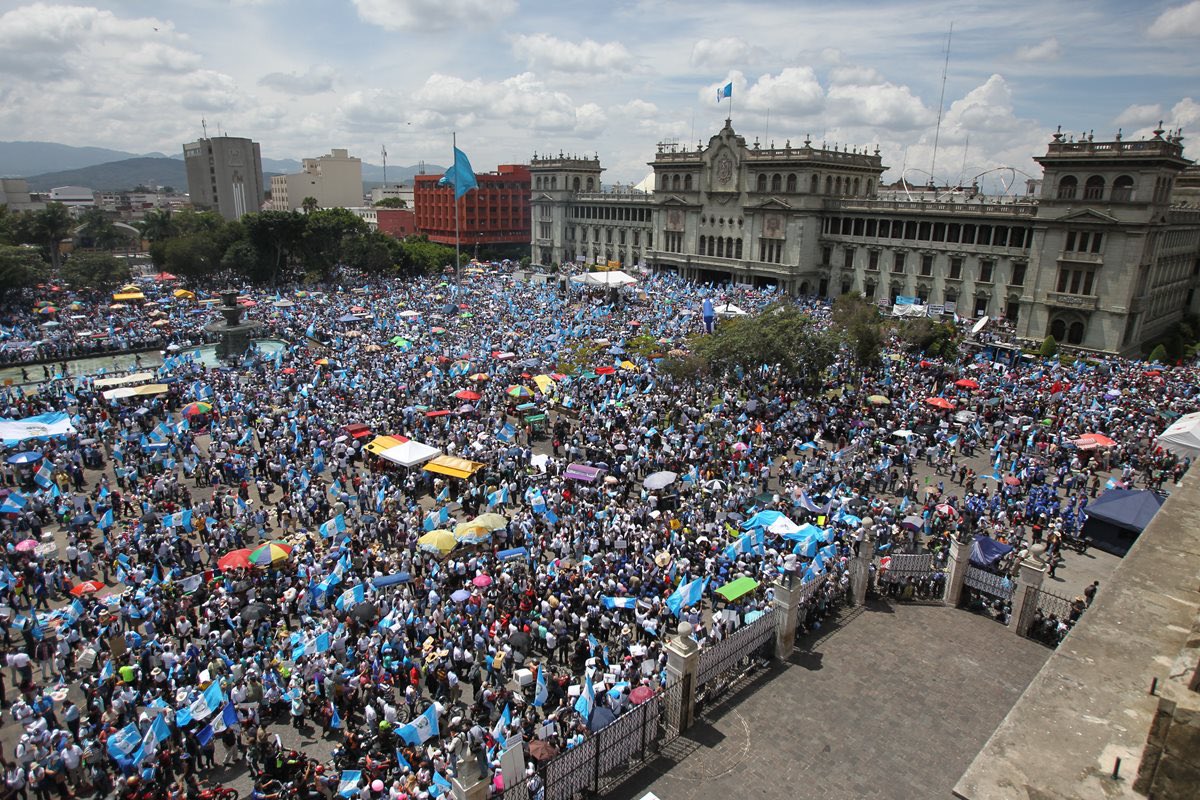 EmmeValle's tweet image. Si es por el futuro de mi hijo! Vamos con todo!  #ParoNacional