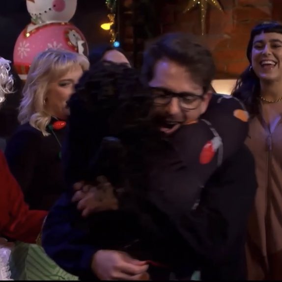 suze maroney tweet media