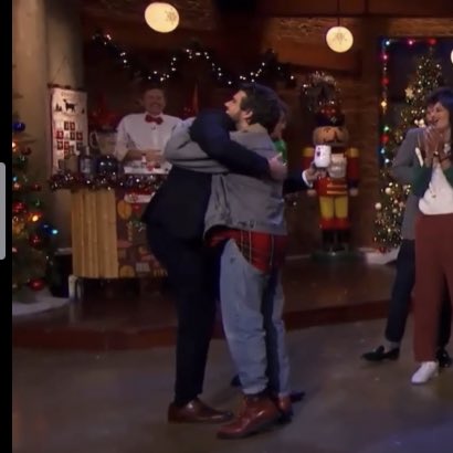 suze maroney tweet media