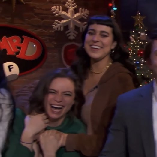 suze maroney tweet media