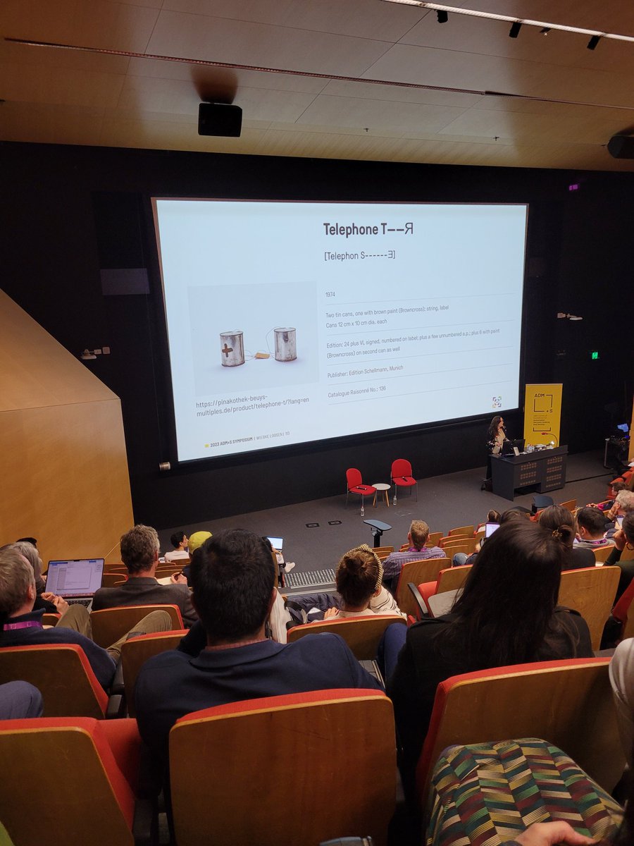 Tabea Ott (@tetabato) on Twitter photo <a href="/WLoosen/">Wiebke Loosen</a> opens her stimulating talk on CommunicativeAI (ComAI) with a reference to the art of #JosephBeuys #AMDS2023 @AdmsCentre <a href="/WLoosen/">Wiebke Loosen</a> opens her stimulating talk on CommunicativeAI (ComAI) with a reference to the art of #JosephBeuys #AMDS2023 @AdmsCentre