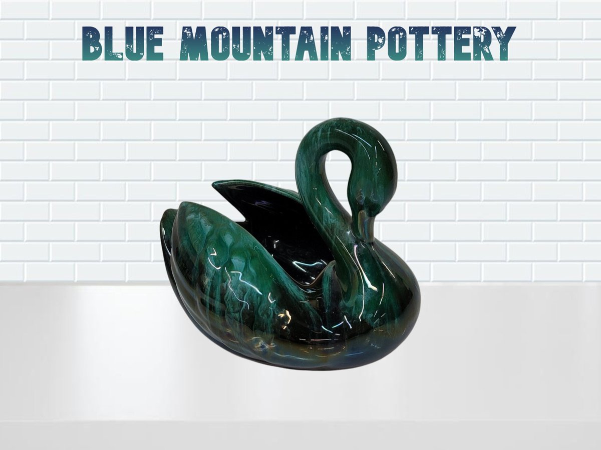 Kitchenconext's tweet image. Blue Mountain Pottery Swan Vase tuppu.net/cea266d8 #Etsy #kitchenconnection #FlowerPot