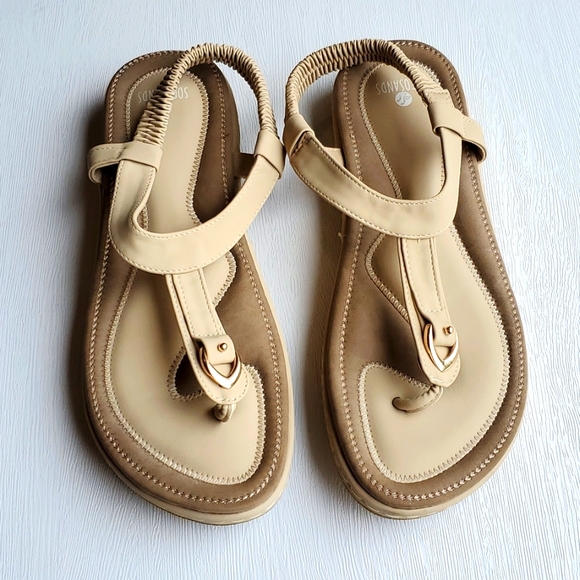 So good I had to share! Check out all the items I'm loving on <a href="/Poshmarkapp/">Poshmark</a> from <a href="/THEITBABExoxo/">TheItBabe</a> #poshmark #fashion #style #shopmycloset #athleta #socosands: posh.mk/Y2sx1kRooBb