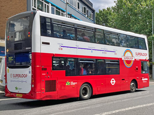 diamondgzrblog's tweet image. Branding the Superloop diamondgeezer.blogspot.com/2023/07/brandi…