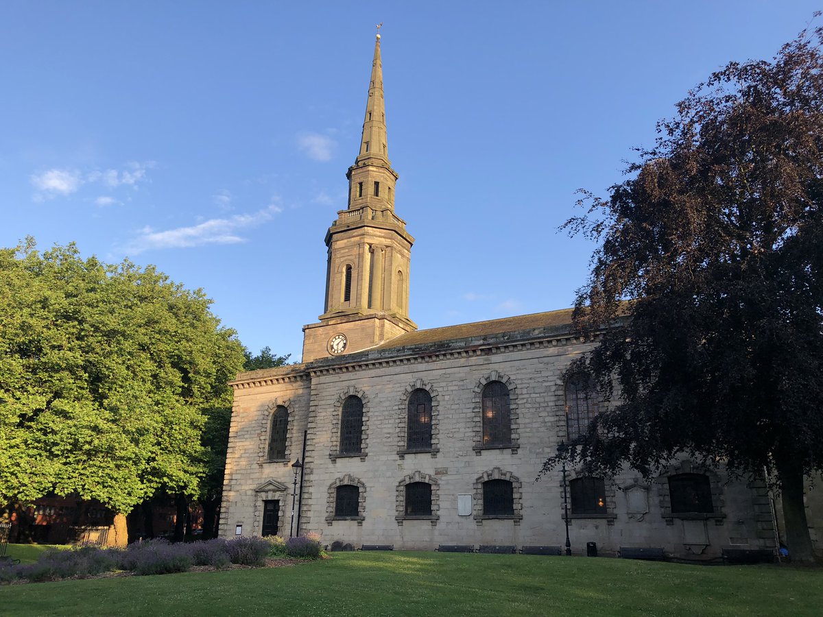 StPaulsChurchJQ's tweet photo. Early start on a beautiful #JewelleryQuarter morning to open up #StPaulsChurch in preparation for the @JQPlan #JQ Referendum
#JQLife #JQCommunity #JQPlan @BhamCityCouncil @MyJQ https://t.co/Tzqi5Y1GA8