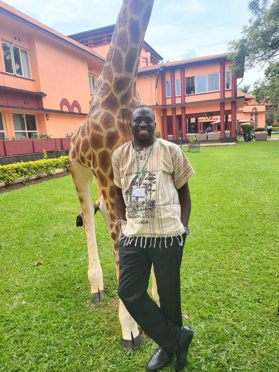 Africa is underrepresented in genomic studies. 

This isn’t all due to lack of genomic data but partly due to lack of motivation by African scientists to share their data as a result of previous exploitation, mistrust, and misuse of research participant samples and data.

1/4