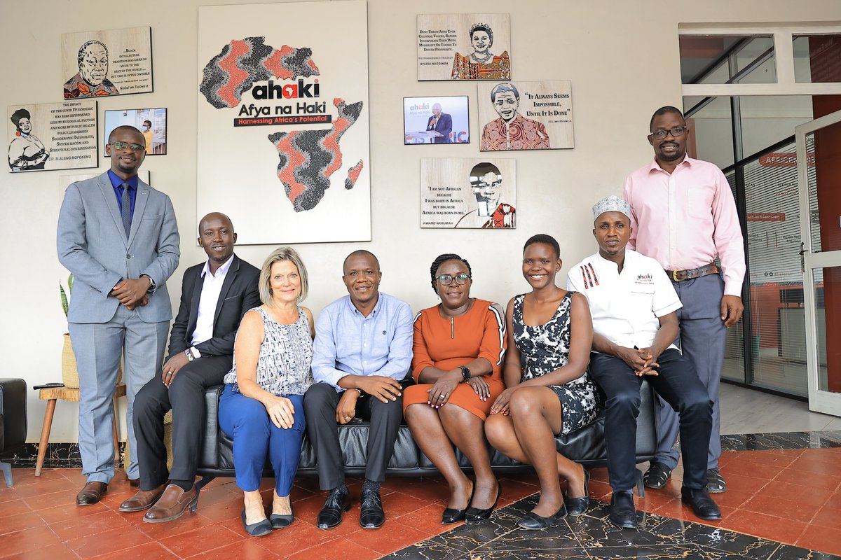 afyanahakiug's tweet photo. Strategic partnerships are critical for harnessing Africa's potential in Health, Human rights, &amp; Sexual and Reproductive Health &amp; Rights (SRHR). We were delighted to host the CEO &amp; co-founder of @AsanteAfrica together with her team. We discussed possible areas for collaboration. https://t.co/bxFdk4tQkl
