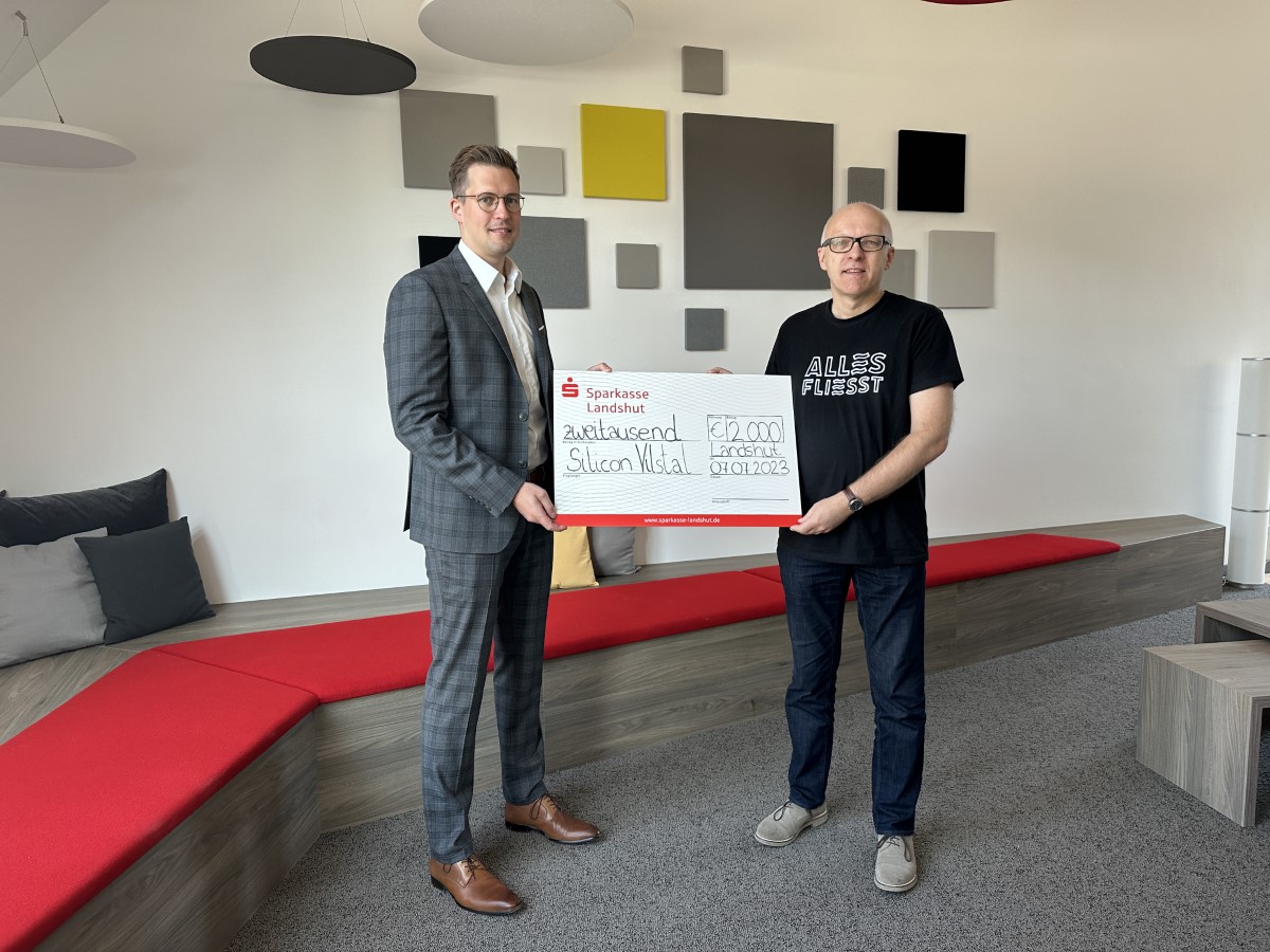 Landshut. Im Rahmen ihres regionalen Engagements unterstützt die Sparkasse Landshut die gemeinnützige Arbeit von Silicon Vilstal, einer gemeinnützigen Innovationsplattform aus Niederbayern.

landshut.info/2023/sparkasse…