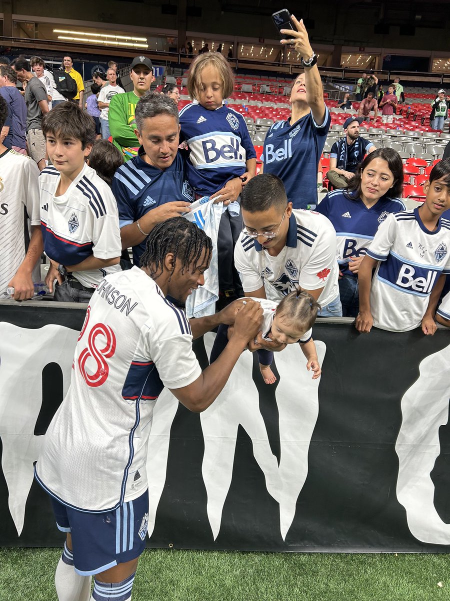 WhitecapsFC's tweet photo. Connecting with the next gen 😍💙 https://t.co/HfvF36D95B