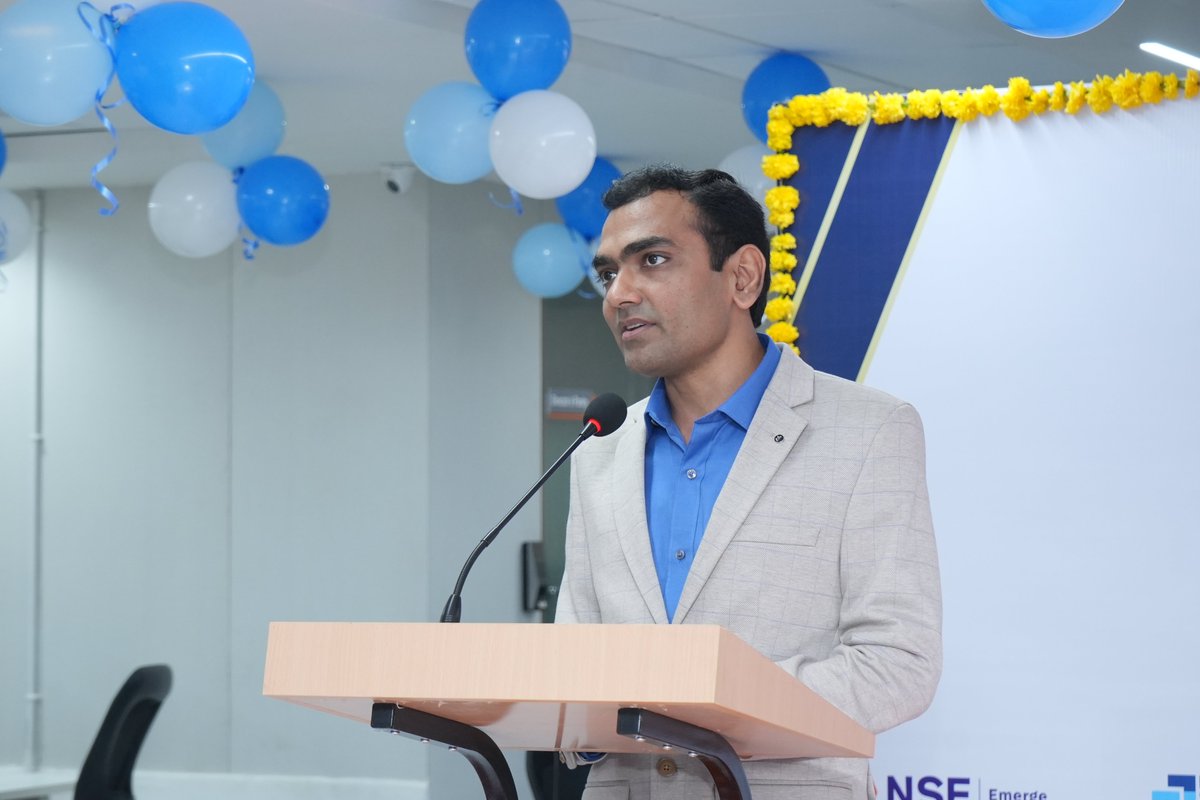 NSEIndia's tweet photo. Congratulations Tridhya Tech Limited on getting listed on NSE Emerge today! The Company is engaged in turnkey consultancy services for all IT services. The public Issue was of 2640.96 Lakhs at an issue price of Rs.42 per share.
#NSE #NSEIndia #listing #IPO #StockMarket #ShareMarket #TridhyaTech @ashishchauhan