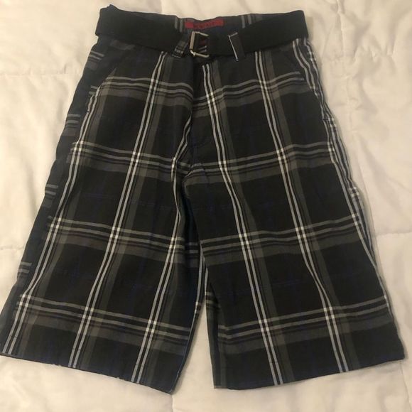 So good I had to share! Check out all the items I'm loving on <a href="/Poshmarkapp/">Poshmark</a> #poshmark #fashion #style #shopmycloset #americanweekend #donni #montage: posh.mk/KTn0hY0soBb