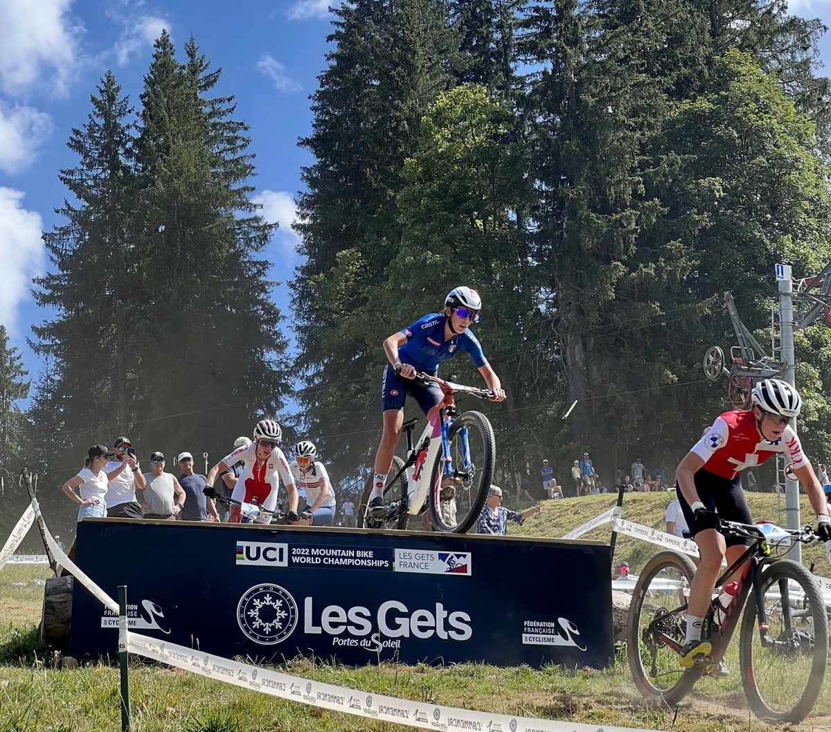 SeeLesArcs.com tweet media