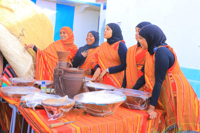 Jama Deperani on Twitter 