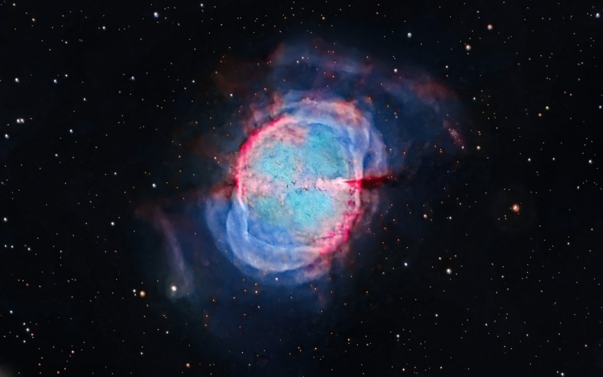 AJamesMcCarthy's tweet photo. Some of the photos I’ve captured of stars in various stages of demise, creating unique nebulae in our skies. Their common names: Crab Nebula, Veil nebula, Jellyfish nebula, and dumbbell nebula. Which is your favorite? https://t.co/eugtkjvu8L