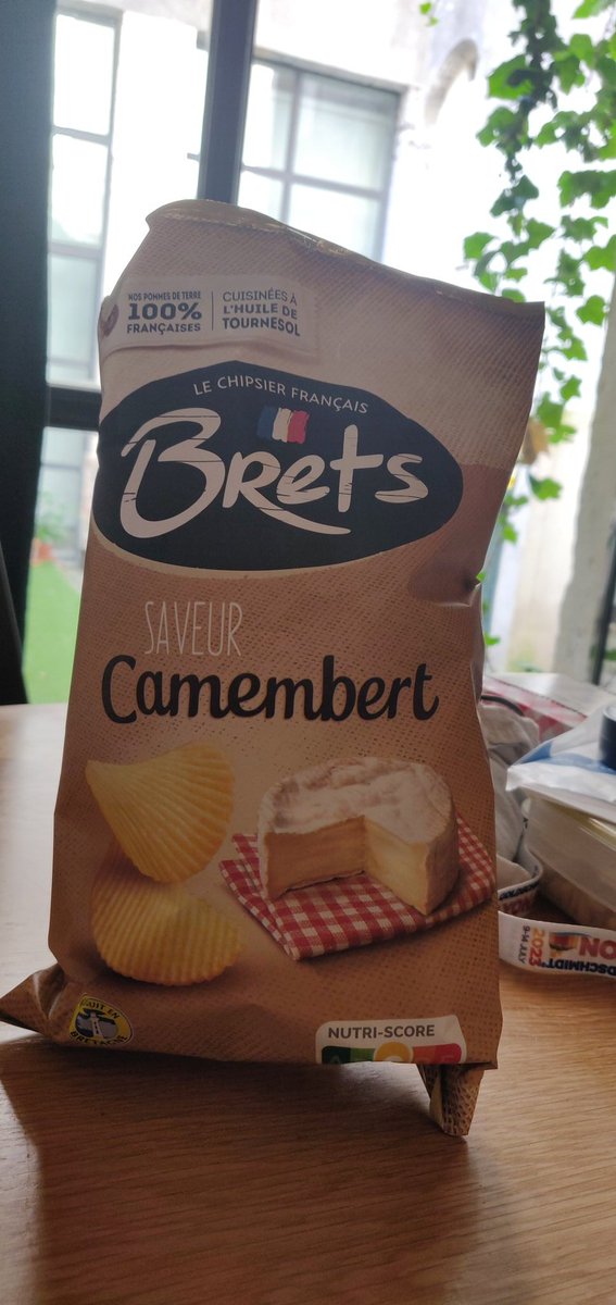 HannahBinner's tweet photo. When in France, but missing the brisk Irish weather, a good old french-inspired crisp sandwich will do ❤️
#Goldschmidt2023 #France #Ireland https://t.co/2CjZnURFME