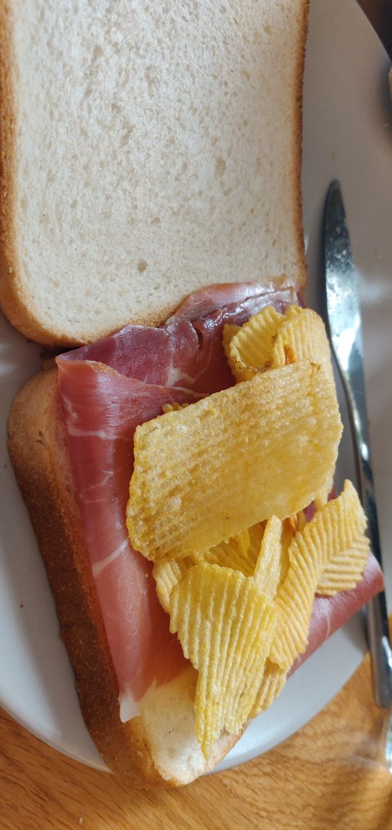 HannahBinner's tweet photo. When in France, but missing the brisk Irish weather, a good old french-inspired crisp sandwich will do ❤️
#Goldschmidt2023 #France #Ireland https://t.co/2CjZnURFME