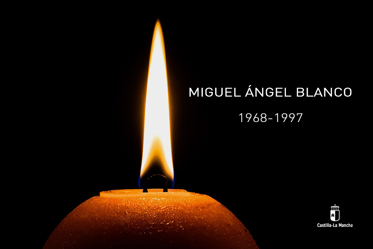 garciapage's tweet photo. Hay hechos en la historia que no debemos olvidar para que nunca más se repitan.
Se cumplen 26 años del asesinato de Miguel Ángel Blanco a manos de #ETA.
Un día en que nuestro país se levantó unido luchando contra el terrorismo, a favor de la paz y la convivencia.
Descanse en paz. https://t.co/ipRmVT4W93