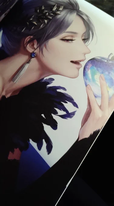 敬愛してやまない須田先生( )のイラスト集が届いたっ…!!うつくしいいぃ