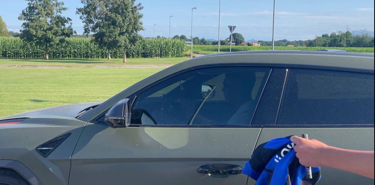marifcinter's tweet photo. Raduno Inter, arriva Lautaro: il nuovo capitano nerazzurro https://t.co/WC2QYF08Vk