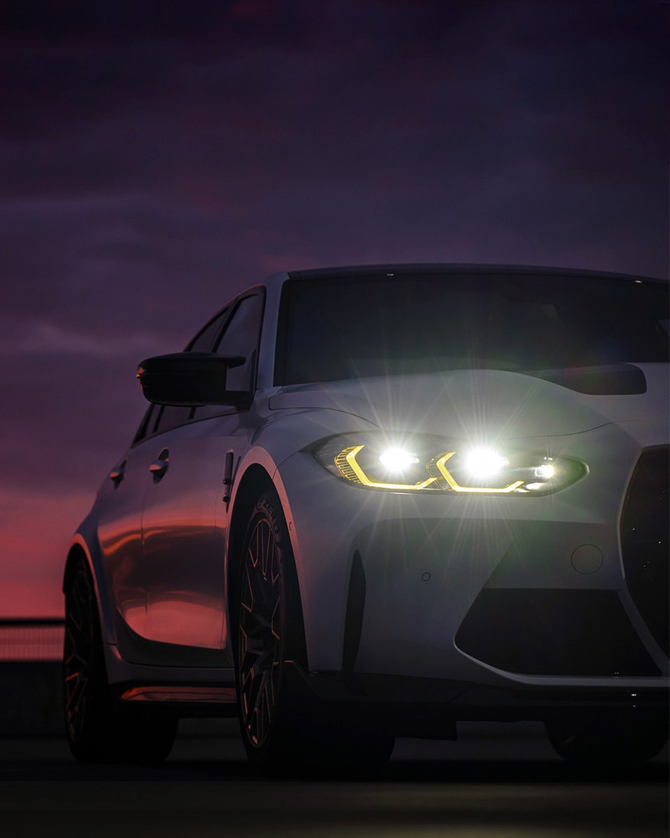 BMWEspana's tweet photo. Cada kilómetro es ///Más emocionante en el BMW M3 CS.
#BMW #THEM3CS #BMWM3CS #BMWM #MPerformance https://t.co/eurDHGrNmg