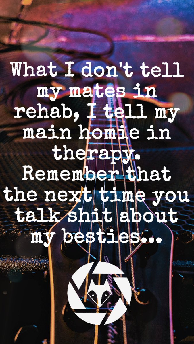 SHÜTTERFØXXi tweet media