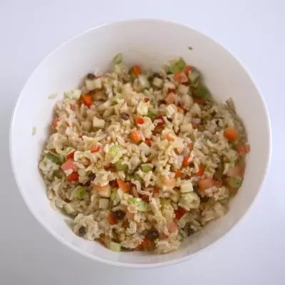 DeliaOnline's tweet photo. Our #recipeoftheday is from Delia's free online Cookery School.  Watch how to make it and see the recipe here: https://t.co/bSQOX6XkJo #salads #vegetarianrecipes #rice #cookeryschool #summercooking #howtocookrice https://t.co/blunGZU5zu