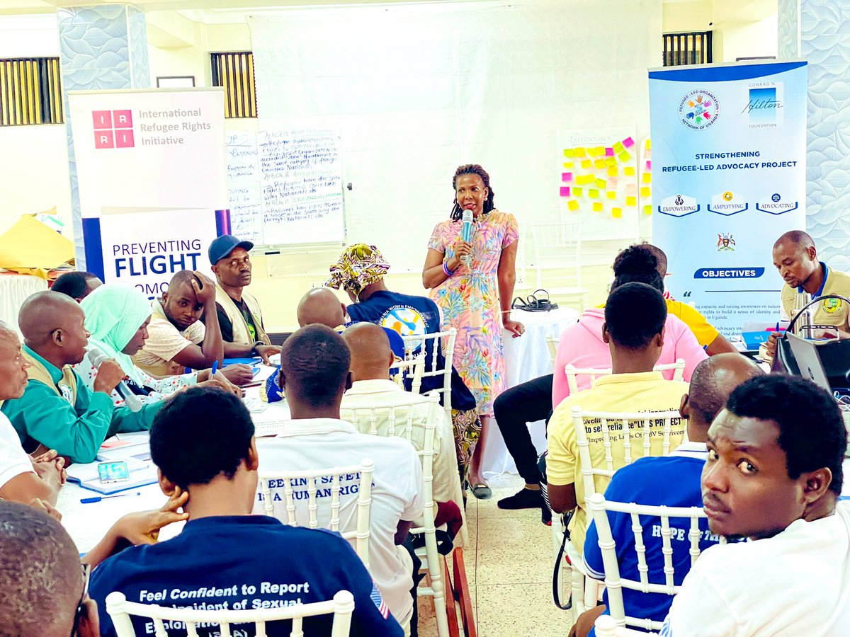 relonuganda's tweet photo. #Mbarara Day3: @edithsherry from @IntRefRights doing a recap session on what participants had learnt on human rights, the international, regional &amp; national laws on #Refugees.
@refugeelawproj @hiltonfound @OxfaminUganda 
#RefugeeLedAdvocacyTraining
#RELONRLOsRightsTraining https://t.co/bTpUuiHbK9