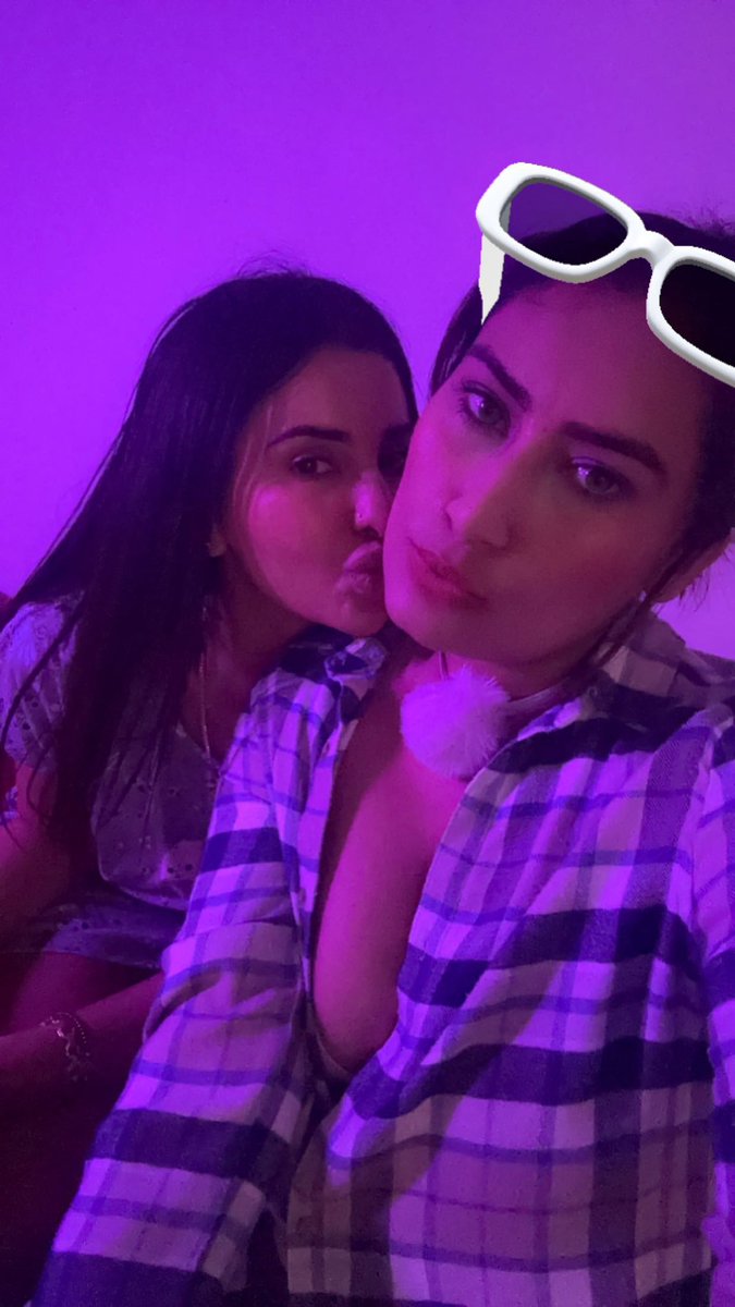 SurleenOfficial on Twitter: "https://onlyfans.com/surleen"