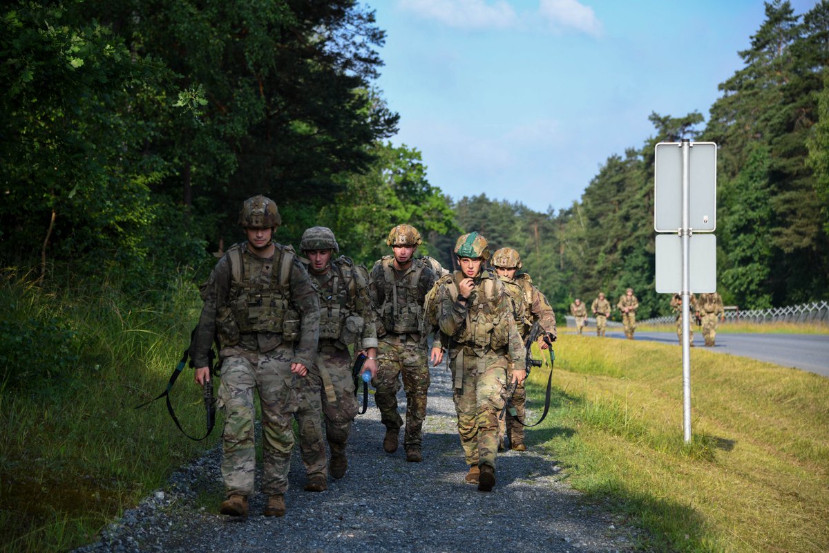 7thATC's tweet photo. #ICYMI Lets recap with images from @173rdAbnBde's #BayonetWeek in #Grafenwoehr #Germany! ๐#StrongerTogether #TrainToWin #SkySoldiers
@US_EUCOM @USArmyEURAF https://t.co/n5U3MdP5Ku