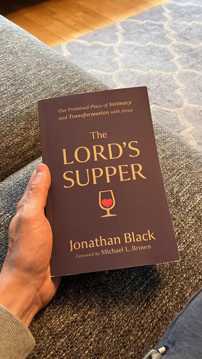 Jonathan_Black_'s tweet photo. Copies of my #LordsSupperBook are beginning to appear in the wild (even in the UK)!
Thank you readers!
I’m praying the Lord will use it to encourage you, build you up in Jesus, & fill you with more & more expectation as you come to meet with Christ at His Table. https://t.co/wFzav7Zc8f