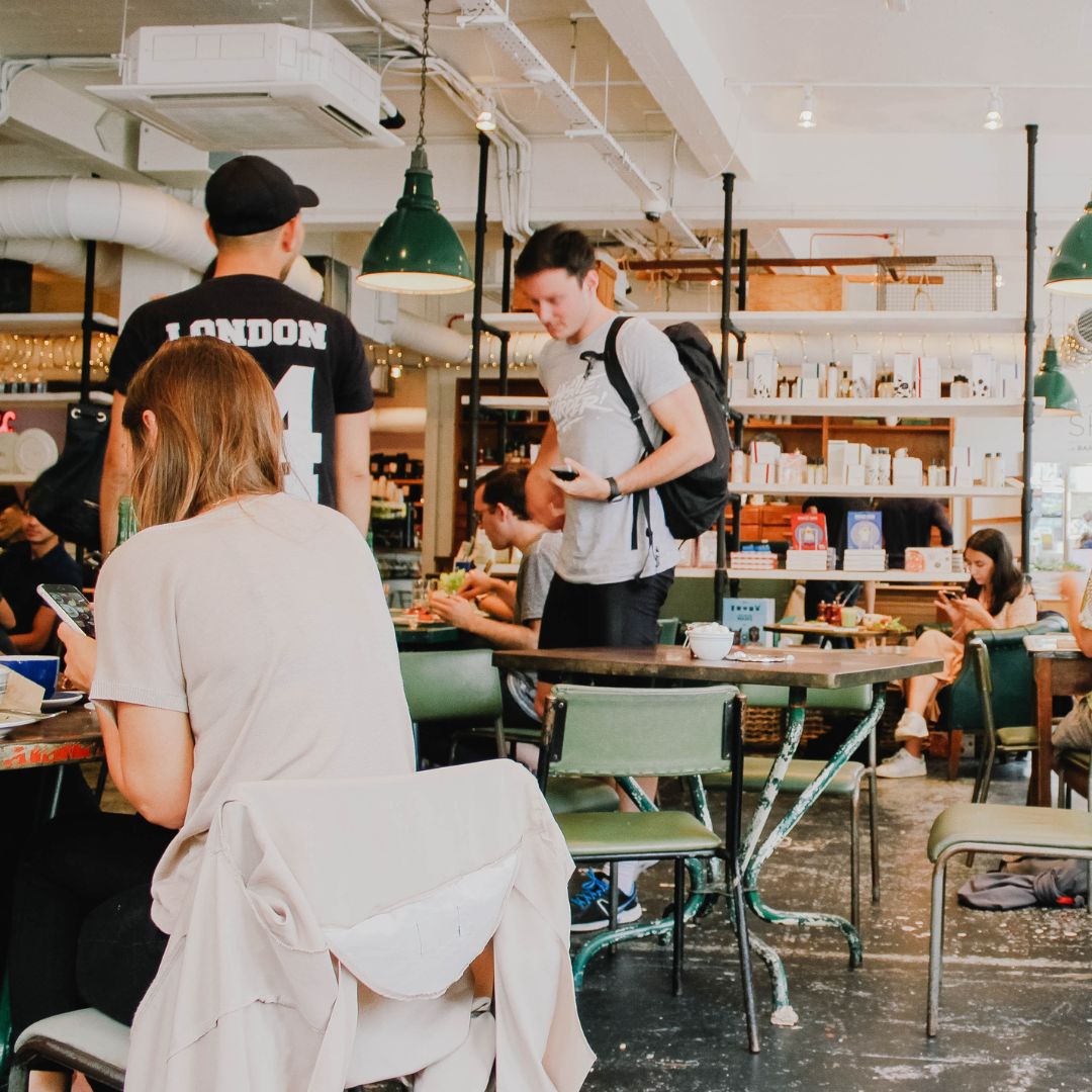 Airivo Shoreditch provides an innovative workspace for tech and creative companies to compliment your team’s way of working. All in an area with great local amenities and social spots, served by good local transport links.

View our offices;
airivo.com/serviced-offic…