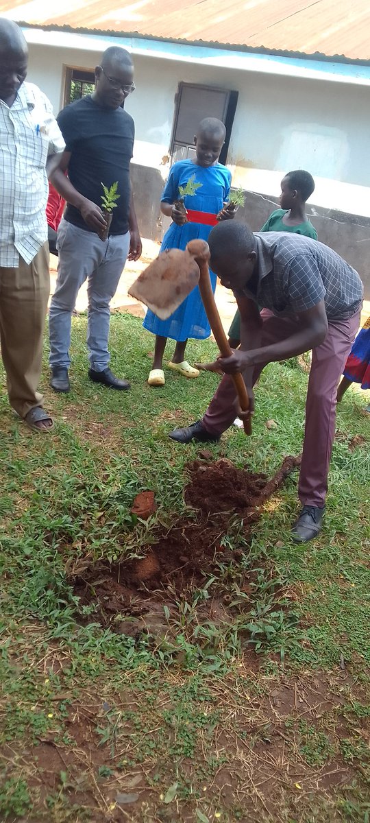 VillageC69991's tweet image. Follow this statement I love it