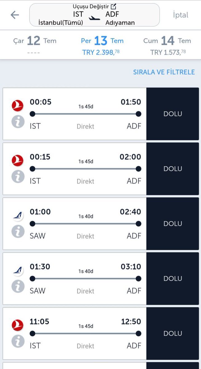Şu fotoğraf ne kadar acı.. depremde Adıyaman’a gitmek zordu belki de bu seferberlik olsa sevdiklerimizi kaybetmeyecektik… yine de peki ama oradaki insanları başka şehirlere taşırken bile yapmadınız bunu… günlerce havalimanında bekleyenler oldu… yazık