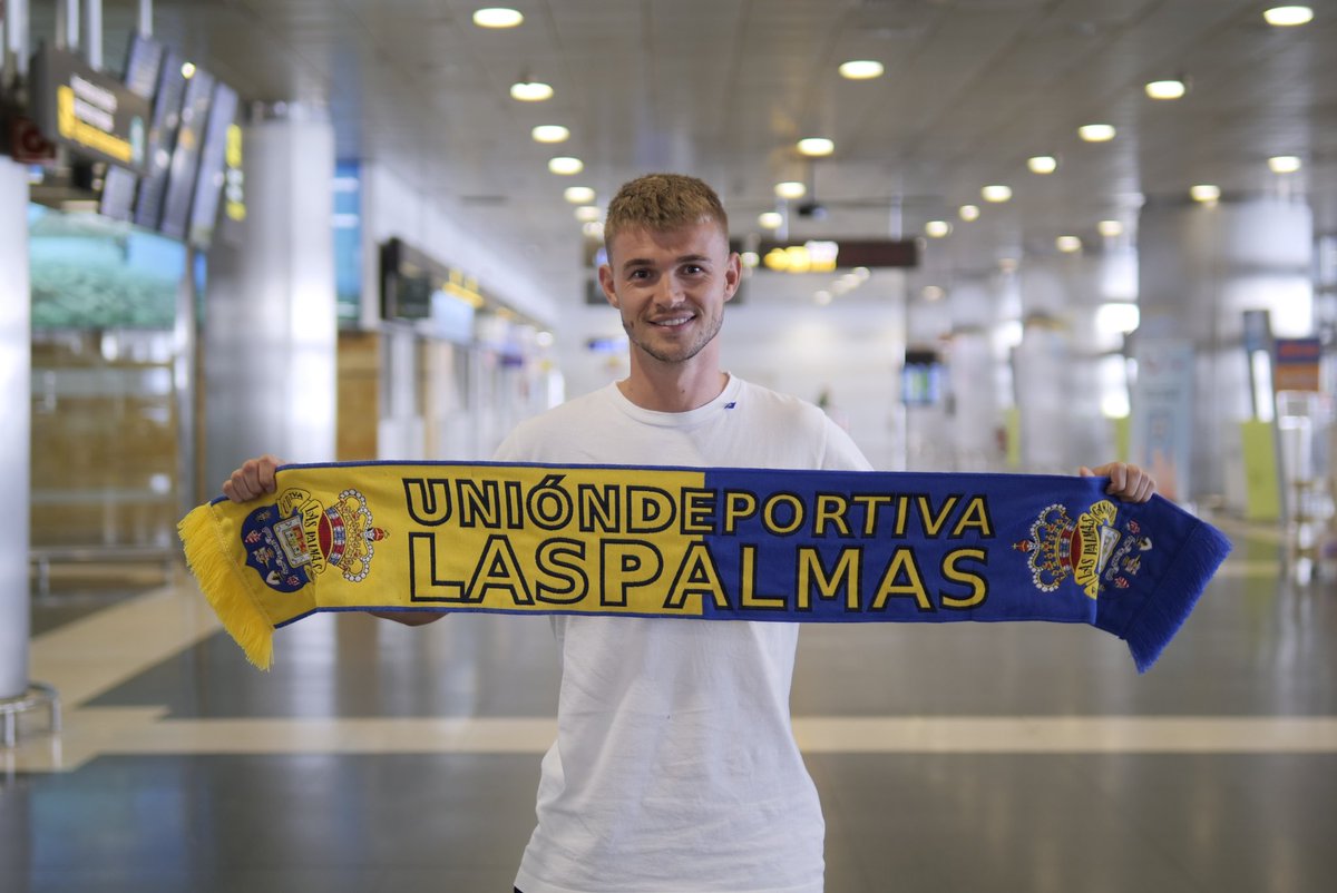 Las_PalmasTR's tweet photo. Daley Sinkgraven Kanarya Adaları'na ulaştı. 🏝️
28 Yaşındaki Hollanda'lı Sol Bek Pozisyonunda görev yapmaktadır.
Hoşgeldin Daley 🤝 https://t.co/hBBje6Xe66
