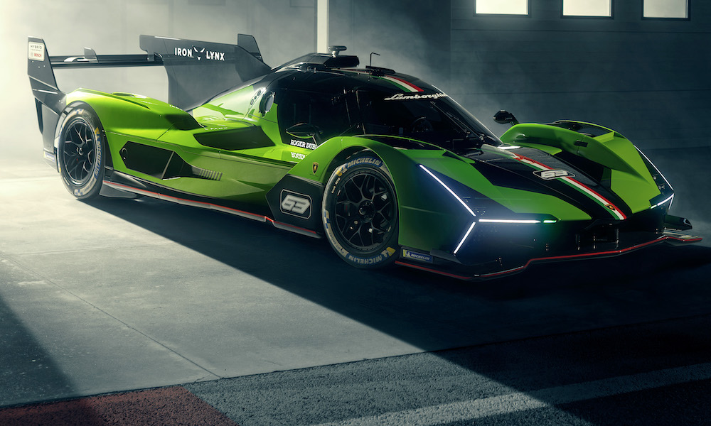 🚨 LAMBORGHINI SC63: <a href="/LamborghiniSC/">Lamborghini Squadra Corse</a> has revealed its LMDh car, the SC63, ahead of programs in the <a href="/FIAWEC/">FIA World Endurance Championship</a> and <a href="/IMSA/">IMSA</a> Michelin Endurance Cup next year.

➡️ sportscar365.com/lemans/wec/lam… #WEC #IMSA