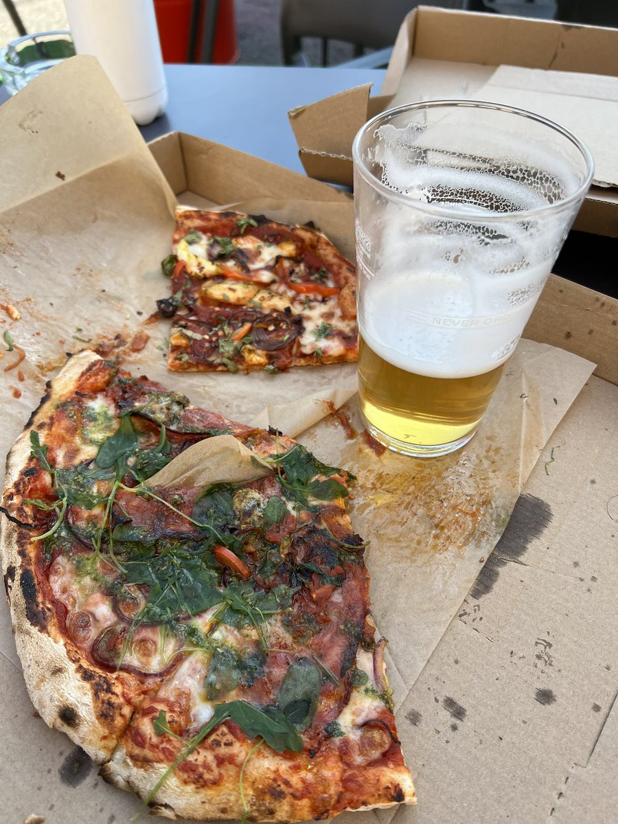 PudelBaarCaskAle tweet media