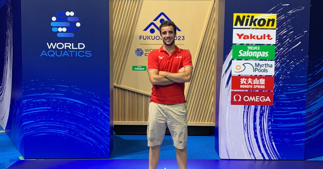 Manuel Estradera, exlumno y fisio de @IRFLaSalle está en Fukuoka 🇯🇵  con la selección Española de saltos de trampolín en el Campeonato del Mundo 🏊‍♂️🌊. Desde el 14 hasta el 22, los 7 representantes del equipo español competirán por clasificar para los JJOO de París 2024!🏅🤞
