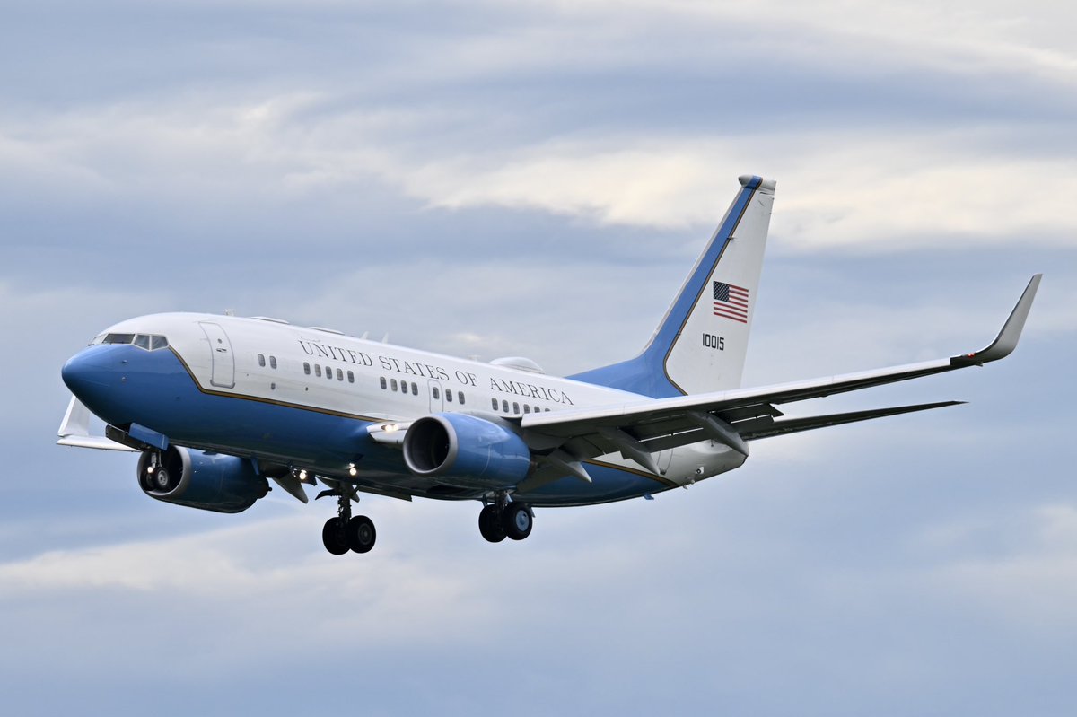 Boeing C-40B BBJ (01-0015)18↓ RJTY

#YokotaAB #横田基地