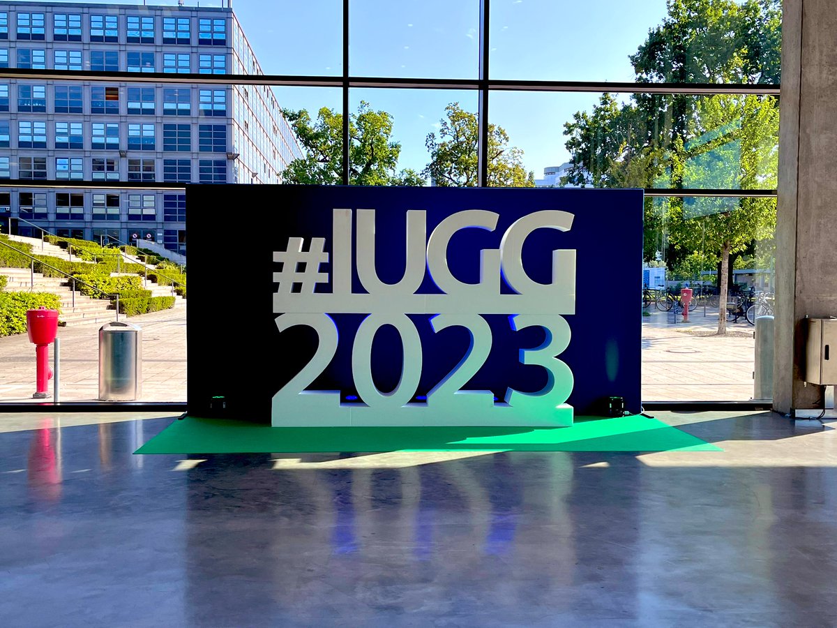 Starting today the International Association of Geomagnetism and Aeronomy (IAGA) portion of #IUGG2023 here in Berlin! Loads of science to listen to and talk about 😌