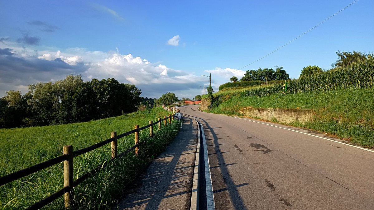 luigifoschini's tweet photo. 🏃‍♂️ #runningtime #iocorroqui #StormHour #RunItaly https://t.co/Jm2RRYuNLm